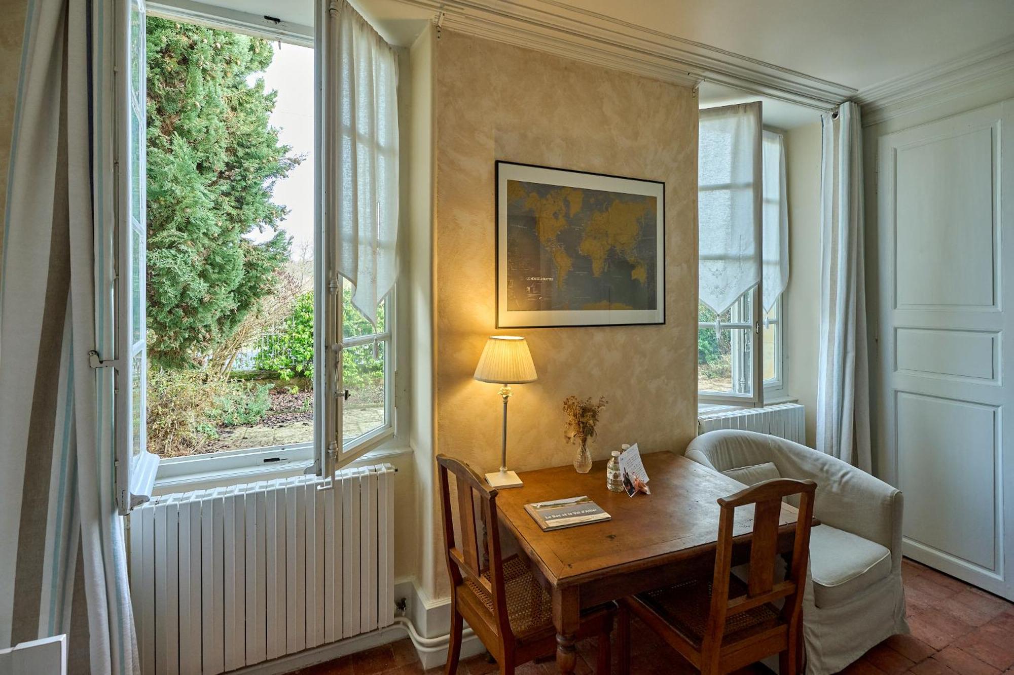 Le Nid Du Marinier Apartment Cuffy Екстериор снимка