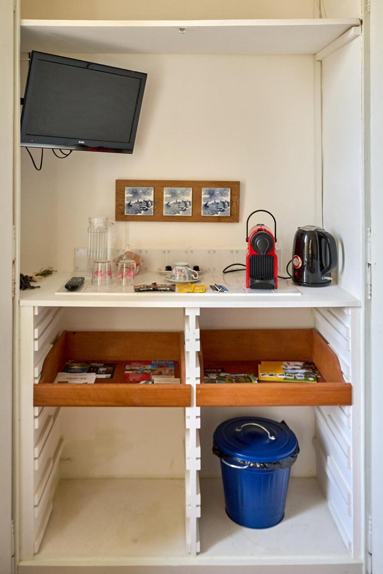 Le Nid Du Marinier Apartment Cuffy Екстериор снимка